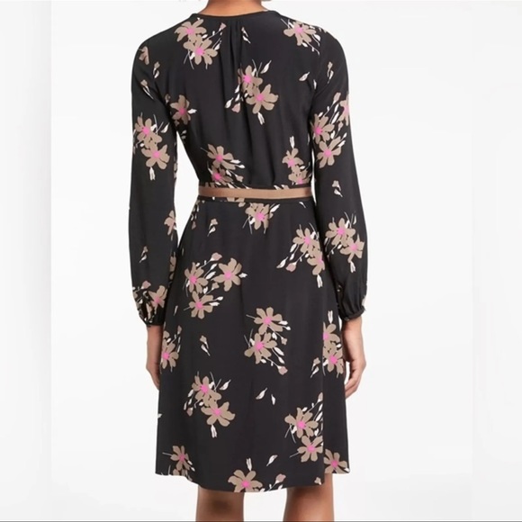 Boden Mara Dress in Black Bramble Floral Pink Tie Waist Size 4 Knee Length - Picture 2 of 10